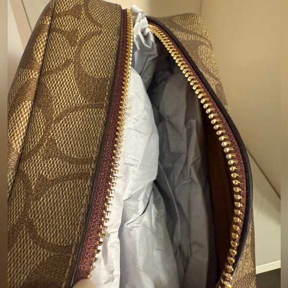 Coach Snoopy Pouch New with Tags - Picture 5 of 5